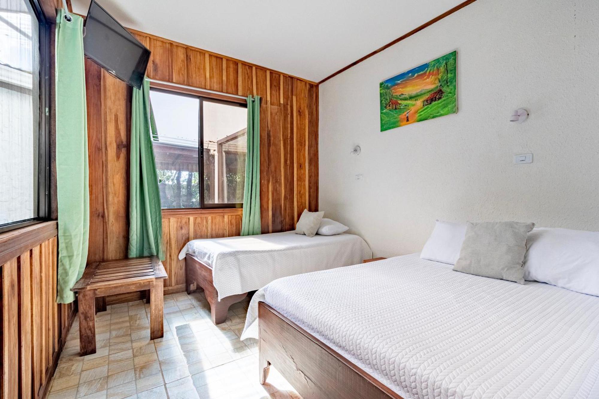 Montefresco Boutique Hostel Monteverde Екстериор снимка